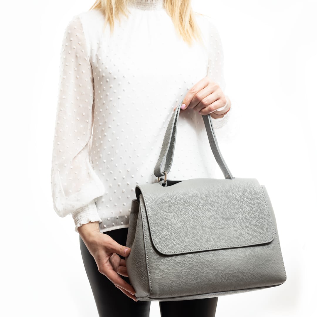 geanta-femei-piele-naturala-gri-deschis-Lary4